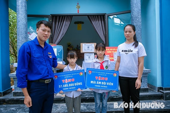 Huyện đoàn Gia Lộc bàn giao nhà mái ấm đội viên tại xã Lê Lợi