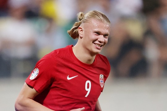 Haaland "nổ " cú đúp, Na Uy đại thắng 4-0