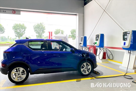 Hải Dương hiện có 66 cổng sạc ô tô điện VinFast đang hoạt động