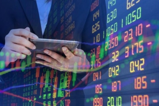 Vietnam eyes emerging stock market status by 2025