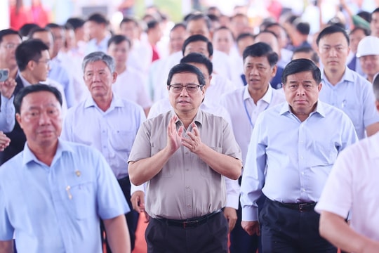 Thủ tướng dự Lễ khởi công Cầu Đại Ngãi nối Trà Vinh-Sóc Trăng