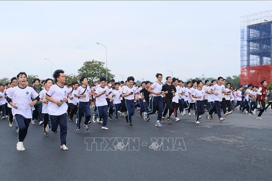 Phát động giải chạy bộ vì cộng đồng UpRace 2023