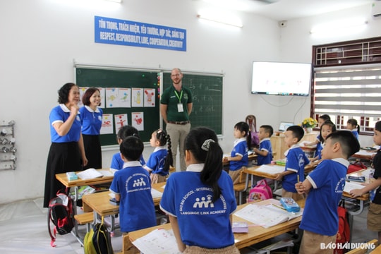 Thiệt thòi giáo viên trường tư