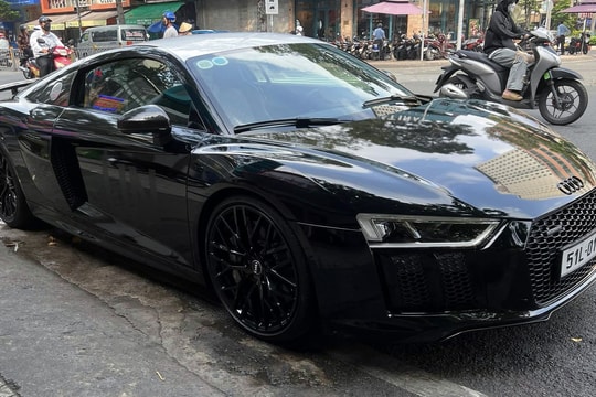 Siêu xe Audi R8 chạy cực ít về tay ông Đặng Lê Nguyên Vũ, giá trên 9 tỷ đồng