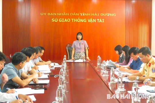 Đề nghị tăng nặng chế tài để xử lý "xe dù, bến cóc"