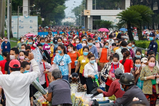 Lương tối thiểu có thể không kịp điều chỉnh vào ngày 1/1/2024