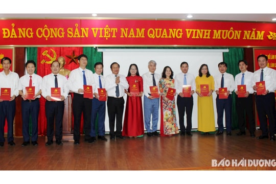 Hoàn thành bồi dưỡng 59 cán bộ nguồn quy hoạch Ủy viên Ban Chấp hành Đảng bộ tỉnh Hải Dương