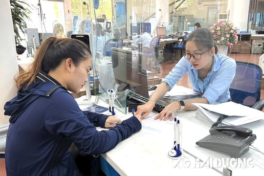 Vay ngân hàng này trả ngân hàng khác ế khách, vì sao?