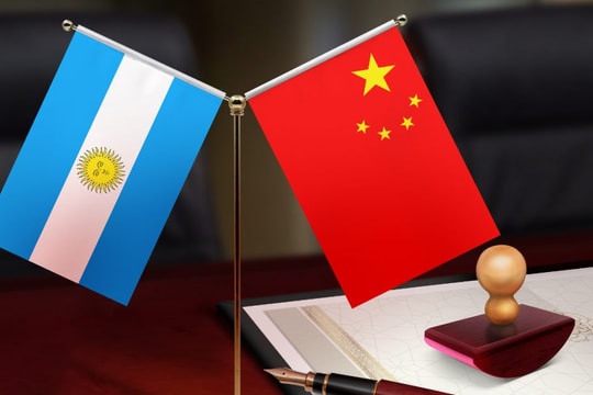 Argentina và Trung Quốc ký thỏa thuận hoán đổi tiền tệ 6,5 tỷ USD