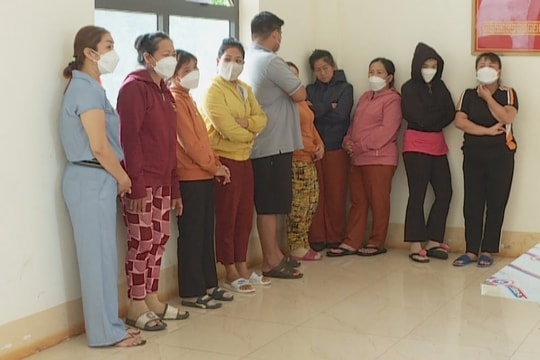 Đồng loạt tấn công 10 điểm ghi số đề do "nữ quái" cầm đầu