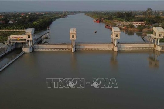 Nâng cao ý thức bảo vệ môi trường hệ thống thủy lợi Bắc Hưng Hải