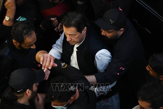 Cựu Thủ tướng Pakistan Imran Khan bị buộc tội làm lộ tài liệu mật quốc gia
