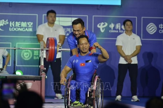 Đoàn Việt Nam có huy chương đầu tiên tại Asian Para Games 2023 