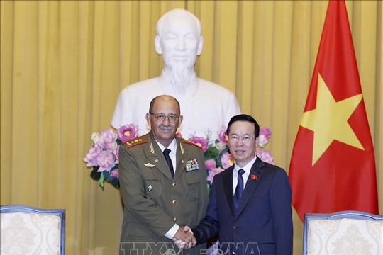 Chủ tịch nước tiếp Tổng Tham mưu trưởng, Thứ trưởng Bộ các Lực lượng vũ trang cách mạng Cuba