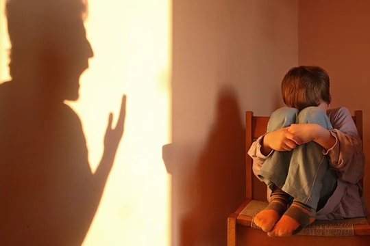 Quát mắng có hại cho trẻ như thế nào?