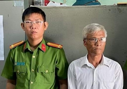 Bắt tạm giam thầy chủ nhiệm xâm hại 2 nữ sinh tiểu học
