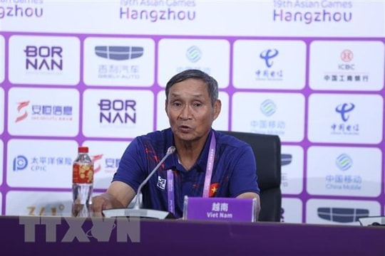 Huấn luyện viên Mai Đức Chung khẳng định đội tuyển "chắt chiu từng cơ hội"