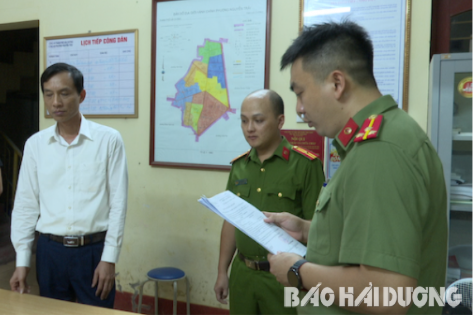 Khai trừ Đảng nguyên Chủ tịch và nhiều cán bộ Liên đoàn Lao động tỉnh Hải Dương