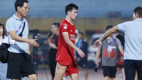 Hoàng Đức có bị chấn thương nặng?