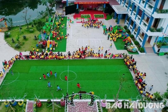 105 tập thể, giáo viên Hải Dương được Bộ trưởng Giáo dục và Đào tạo khen thưởng