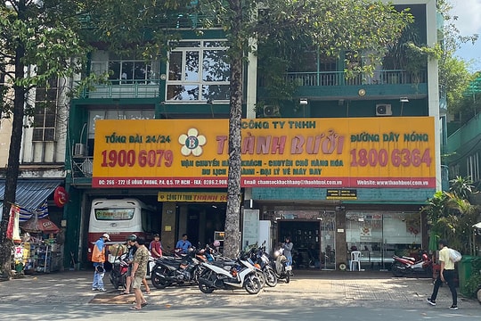 Hãng xe Thành Bưởi dừng chở khách
