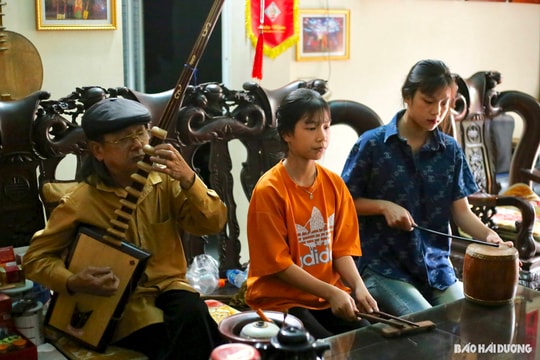 Người trẻ Hải Dương giữ lửa nghệ thuật ca trù