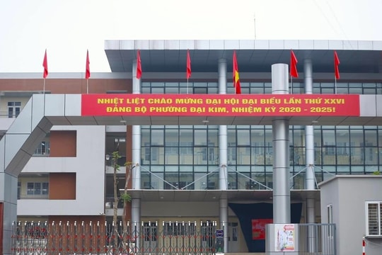 Không cho học sinh đi xe đạp đến trường, hiệu trưởng ở Hà Nội nói gì?