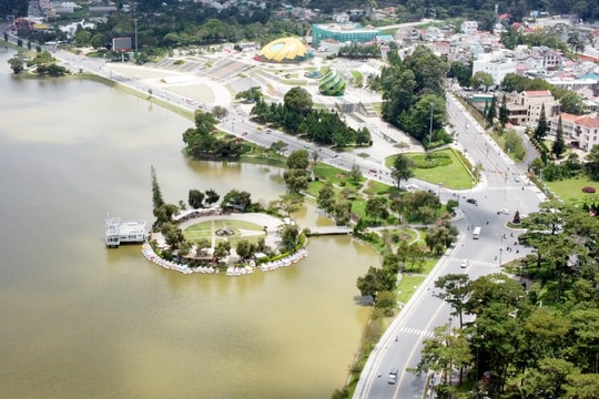 Đảo ở hồ Xuân Hương, TP Đà Lạt cho thuê hơn 15 tỷ đồng một năm