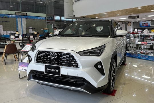 Toyota Yaris Cross giảm gần 90 triệu đồng