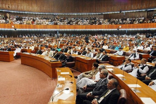 Pakistan lùi thời điểm tổ chức tổng tuyển cử