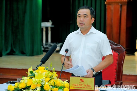 Đồng chí Bí thư Tỉnh ủy Hải Dương Trần Đức Thắng làm việc với Ban Thường vụ Huyện ủy Cẩm Giàng