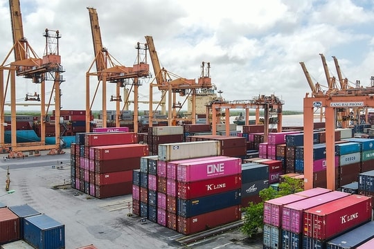 Việt Nam xuất siêu cao nhất 5 năm