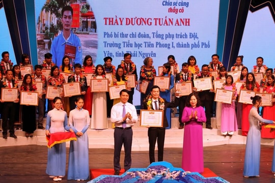 58 giáo viên tiêu biểu sẽ được vinh danh "Chia sẻ cùng thầy cô"