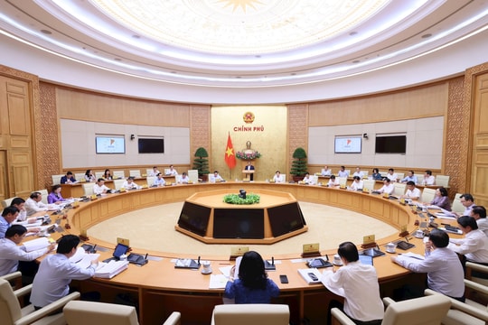 Sự kiện nổi bật ngày 4/11