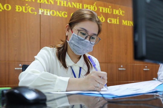 Tăng lương công chức tiệm cận khu vực doanh nghiệp