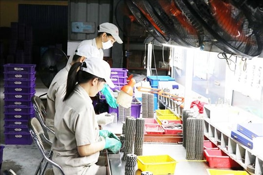 Kỳ vọng tăng tốc sản xuất công nghiệp về cuối năm