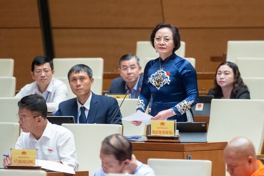 Bộ trưởng Nội vụ nói gì về cải cách tiền lương cho giáo viên?