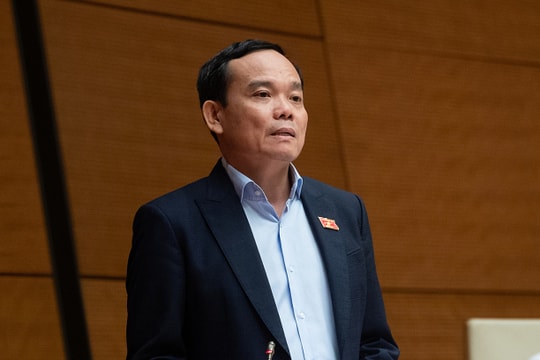 Phó Thủ tướng Trần Lưu Quang thông tin về việc bảo vệ cán bộ dám nghĩ, dám làm