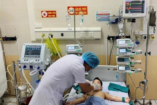 Tiểu nhiều, sụt cân nhanh, bé 4 tuổi bất ngờ bị đái tháo đường