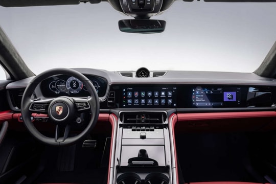 Mê mẩn với nội thất siêu đẹp của Porsche Panamera 2024