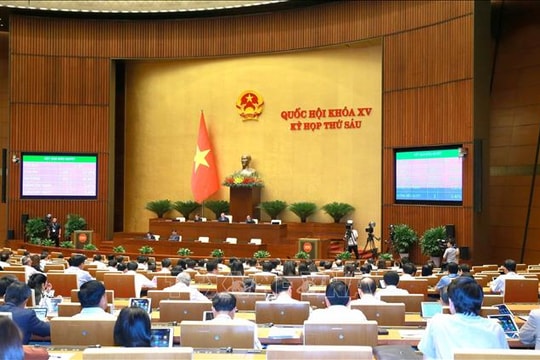 Ngày 10/11, Quốc hội thảo luận về một số dự án Luật quan trọng