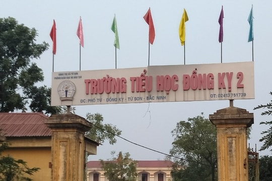 Thực hư việc giáo viên gợi ý phụ huynh mua cước điện thoại cho cô sử dụng