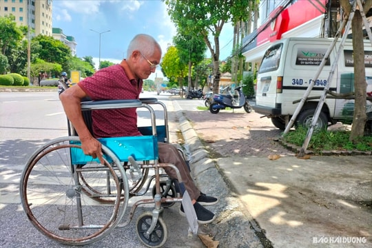 Vận động ủng hộ xe lăn cho người khuyết tật Hải Dương