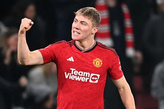 3 sao Man Utd cùng rút khỏi đội tuyển