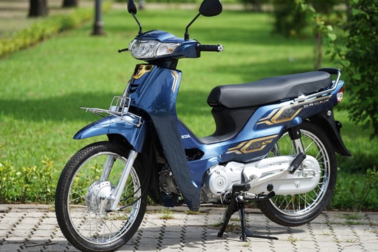 Honda Dream 2024 đầu tiên về Việt Nam