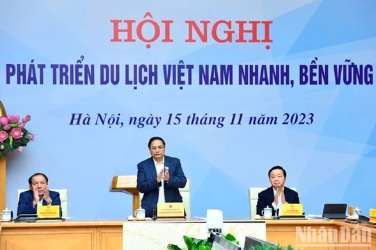 Phát triển du lịch Việt Nam nhanh và bền vững