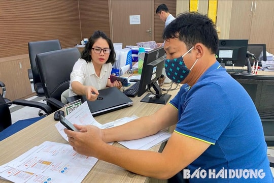 Thanh toán trực tuyến chi phí thủ tục hành chính: Khó dễ tuỳ nơi