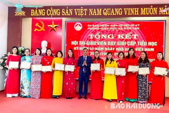 Công nhận nhiều giáo viên dạy giỏi cấp huyện