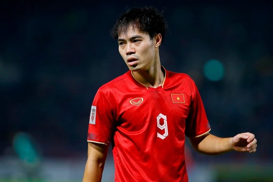 Công Phượng khuyên Văn Toàn ở lại Hàn Quốc