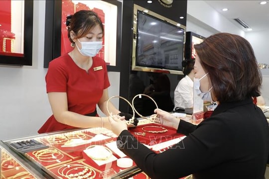 Giá vàng sáng 16/11 tiếp đà giảm